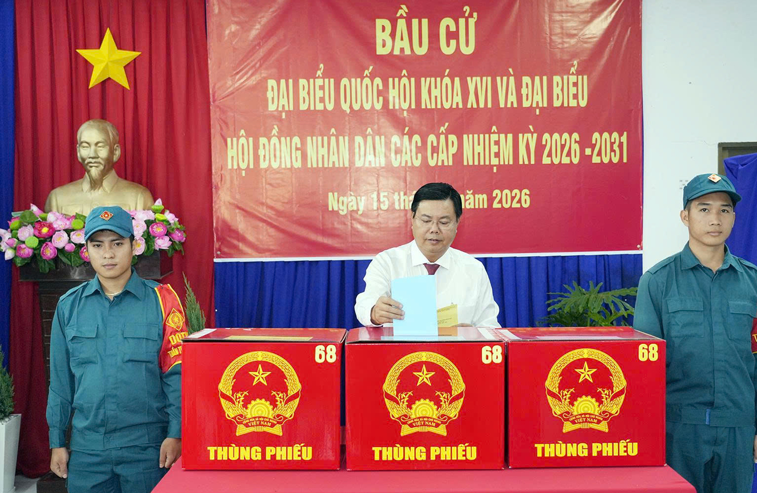 Nhiều tỉnh, thành ở miền Tây đạt gần 100% cử tri bỏ phiếu - 2