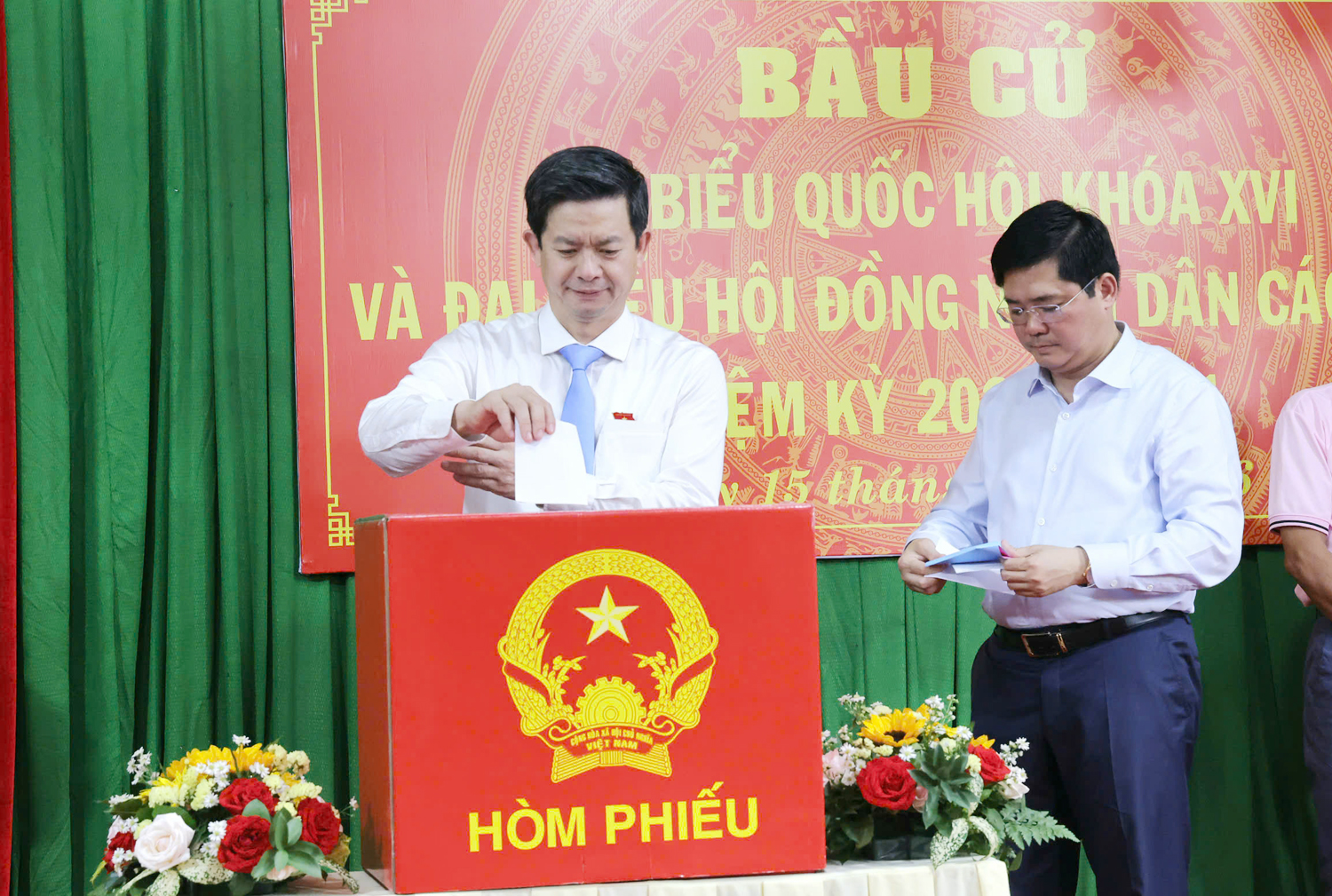 Nhiều tỉnh, thành ở miền Tây đạt gần 100% cử tri bỏ phiếu - 3