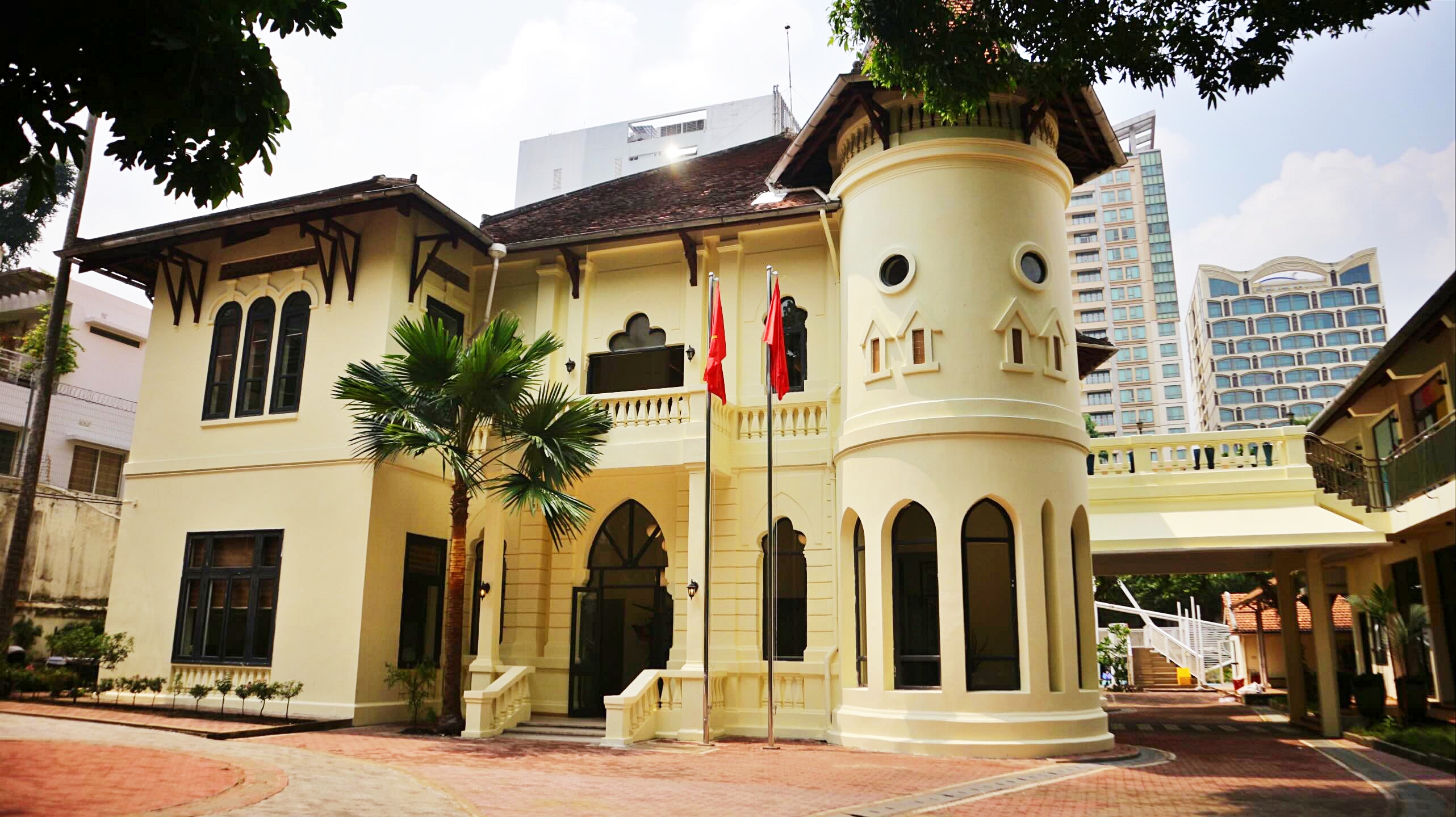 Nhà văn hóa Thanh niên 'chuyển mình': Điểm hẹn mới tạo không gian 'chill' cho bạn trẻ - 1