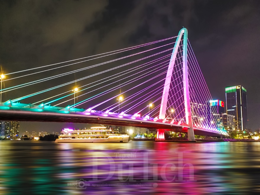 Nơi dòng sông kể chuyện và người trẻ tìm khoảng lặng ‘chill’ giữa phố thị - 5