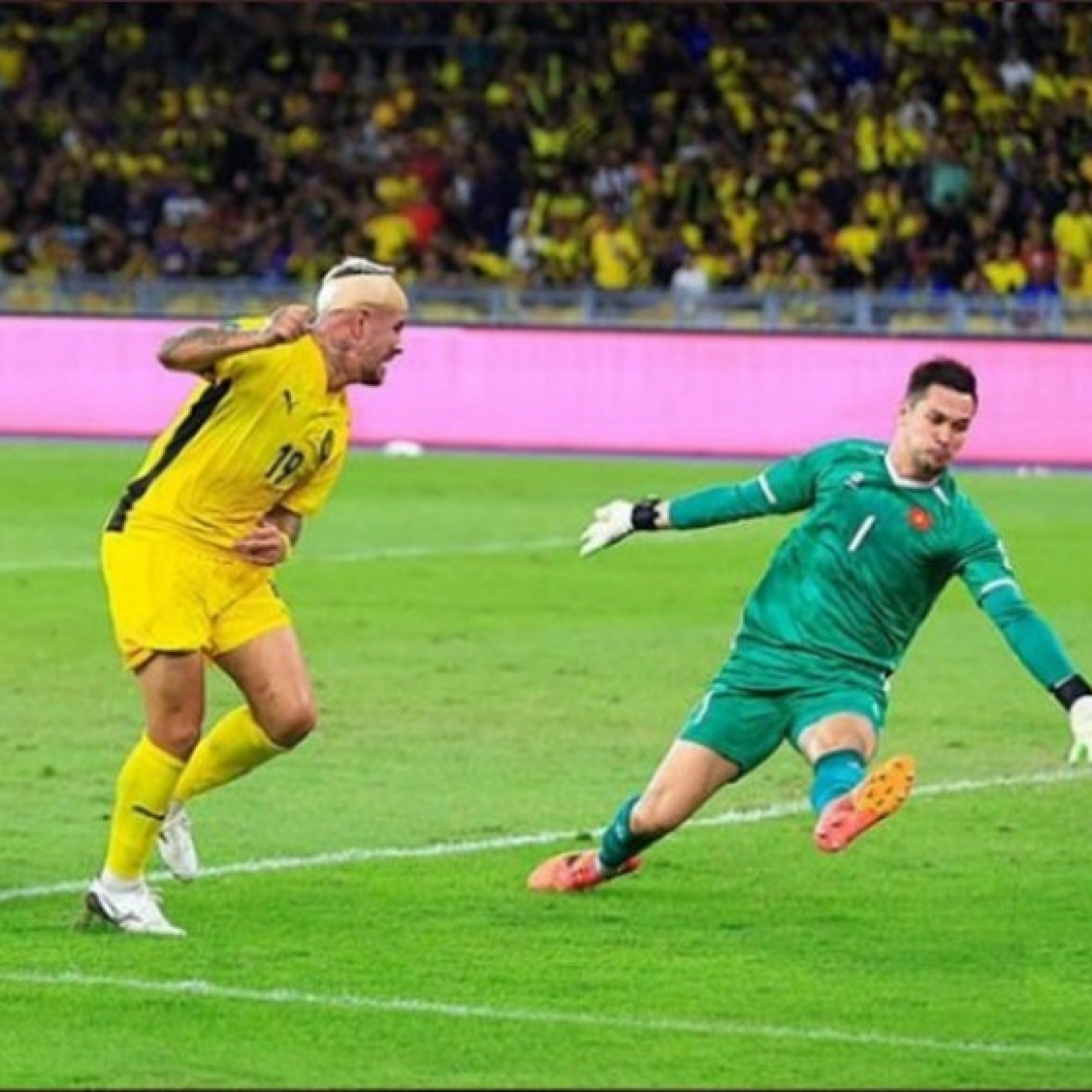  - BXH vòng loại Asian Cup biến động mạnh: Malaysia bị xử thua, Việt Nam chắc suất đi tiếp