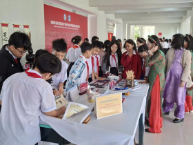  - Thú vị chương trình giáo dục di sản ở Cố đô Huế