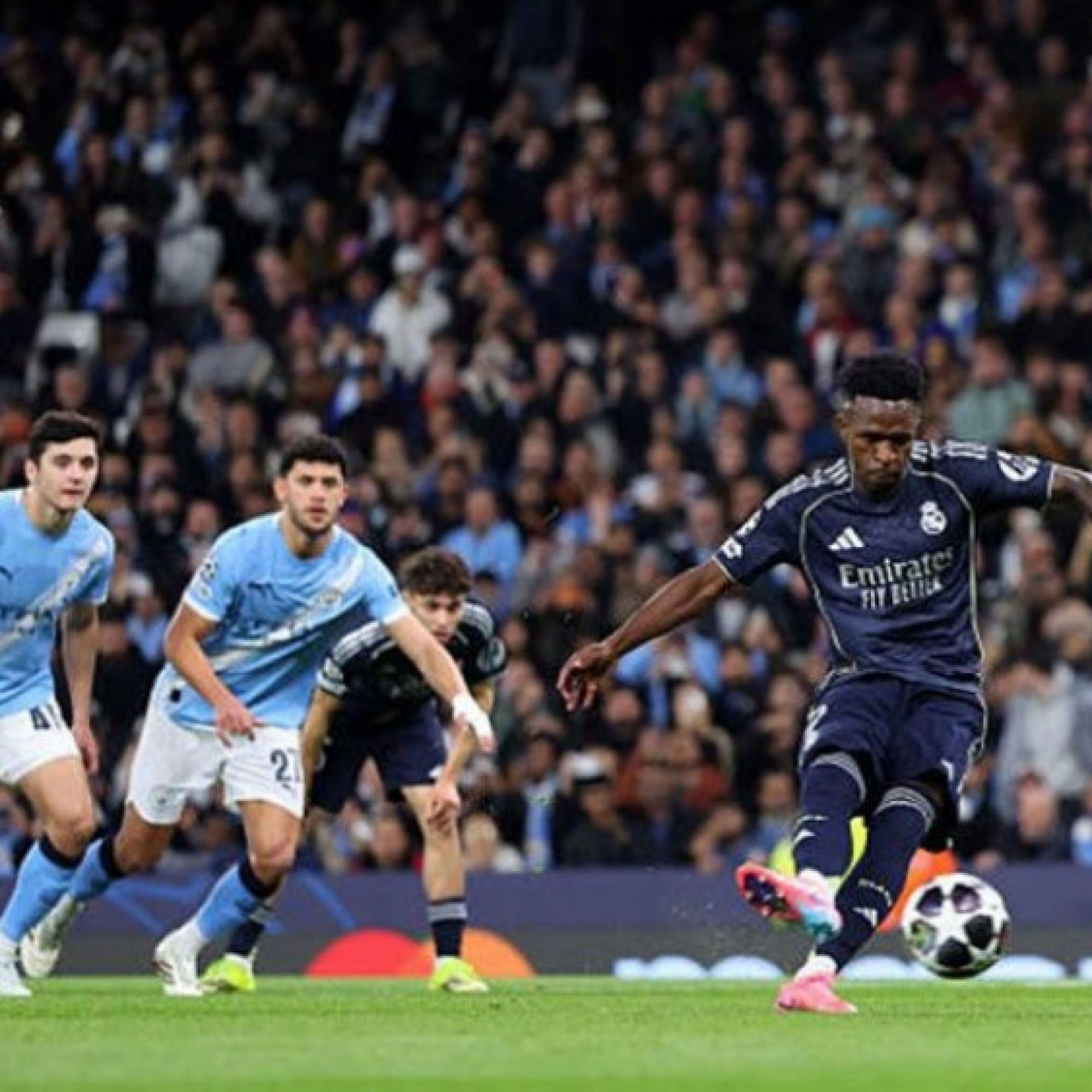 - Trực tiếp bóng đá Man City - Real Madrid: Bernardo Silva bị thẻ đỏ, Vinicius ghi bàn từ quả 11m (Cúp C1)