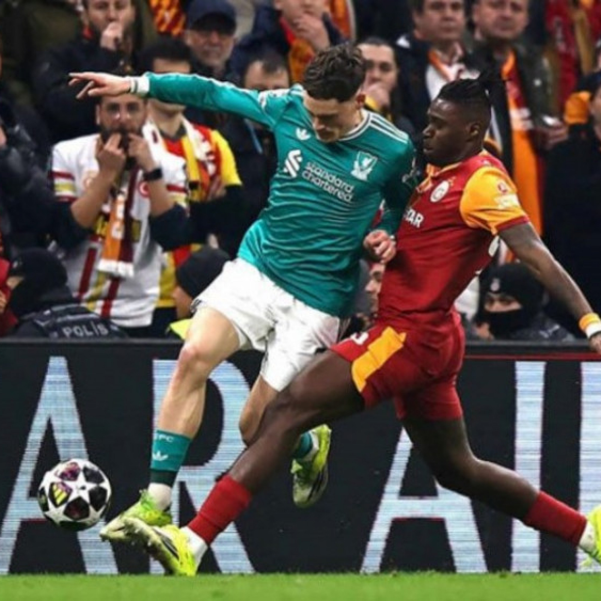  - Trực tiếp bóng đá Liverpool - Galatasaray: Dớp xa nhà của đại diện Thổ Nhĩ Kỳ (Cúp C1)