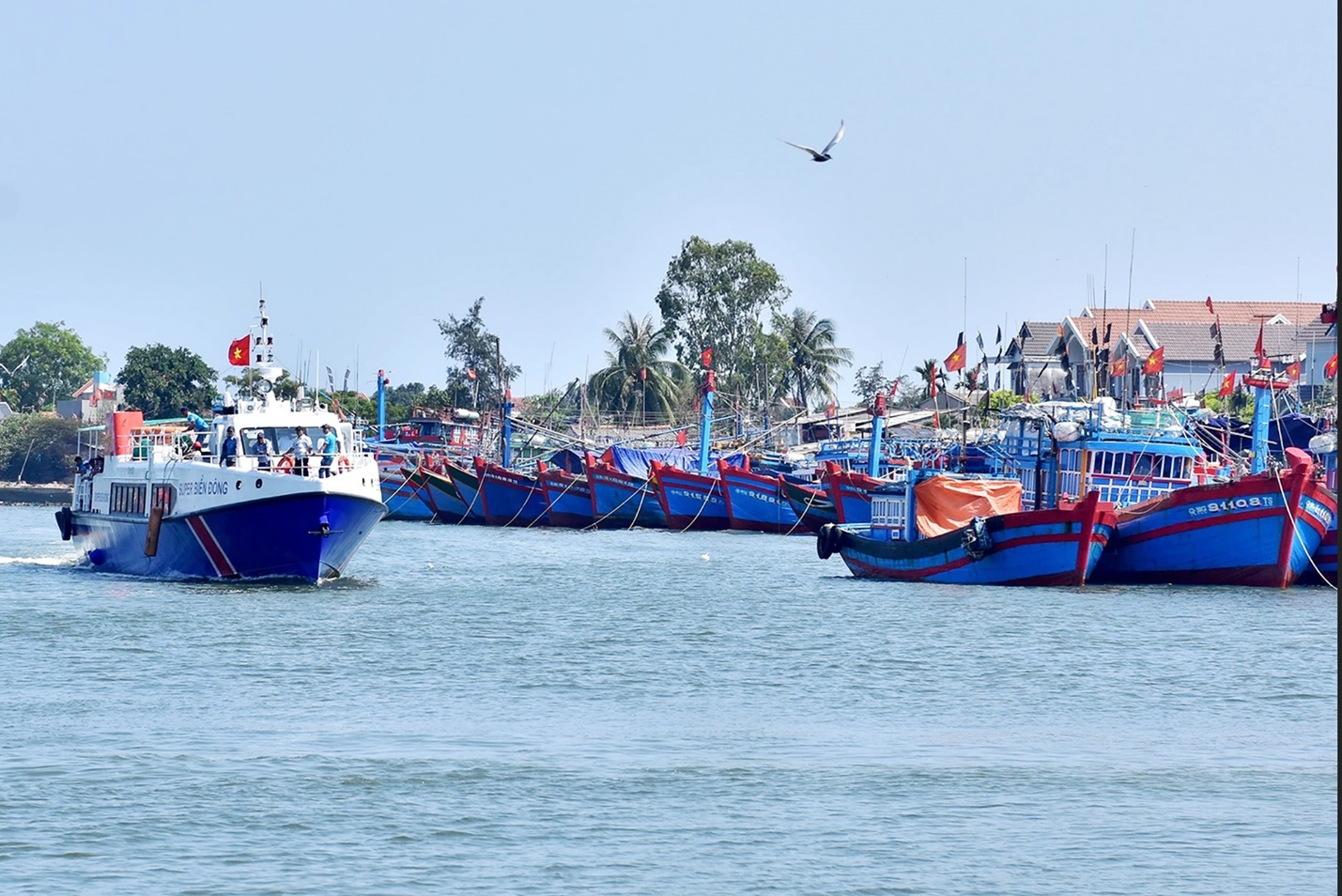 ban khoan viec tang gia ve tau cao toc tuyen sa ky- ly son va nguoc lai - 6
