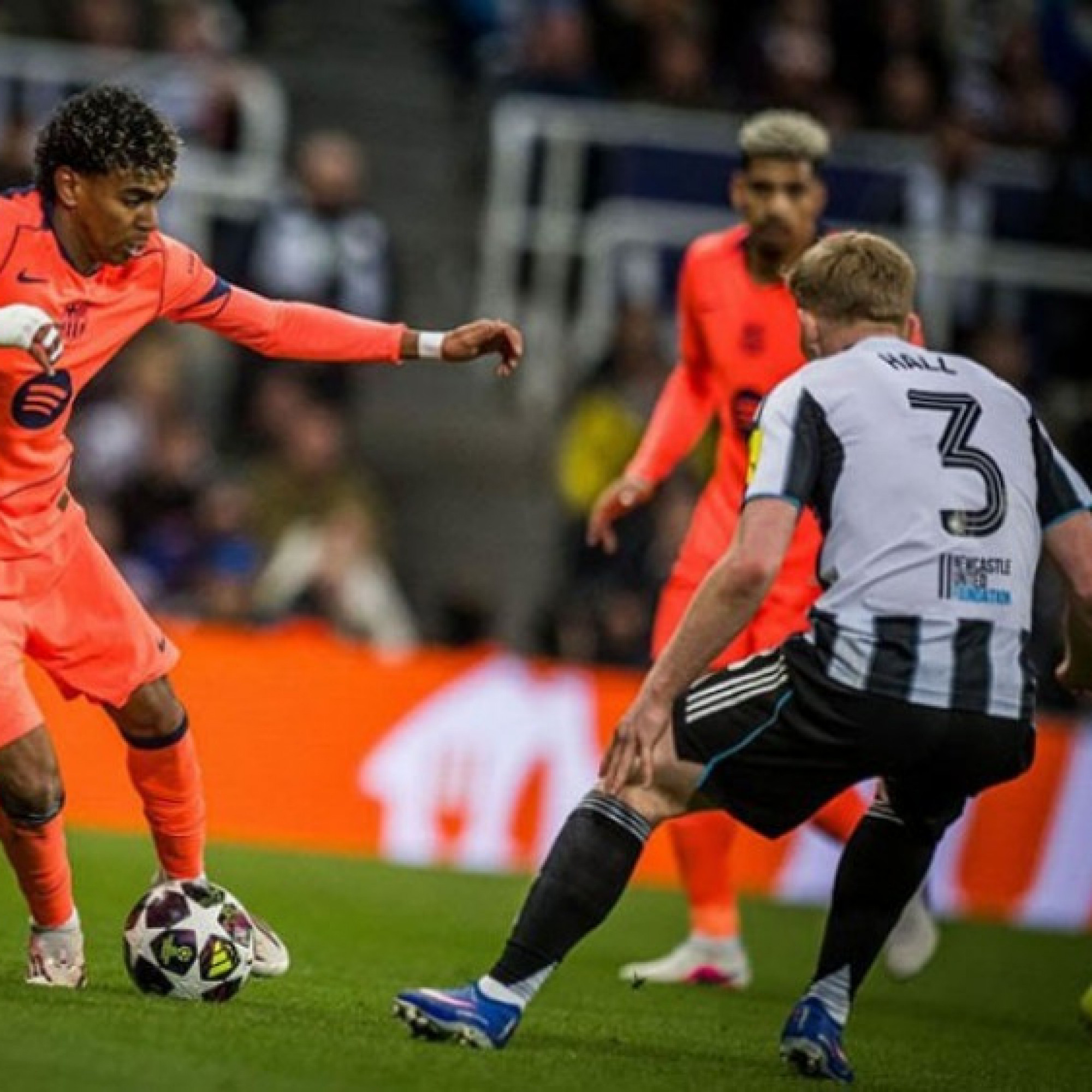  - Trực tiếp bóng đá Barcelona - Newcastle: Raphinha mở tỷ số sớm (Cúp C1)