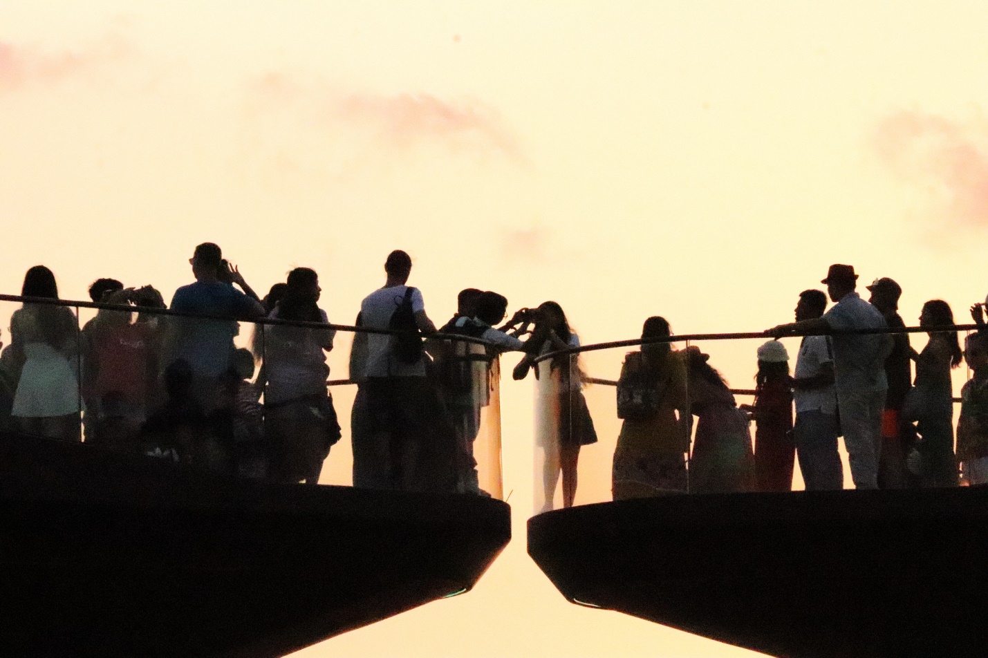 Ba ngày ở thị trấn hoàng hôn - 4