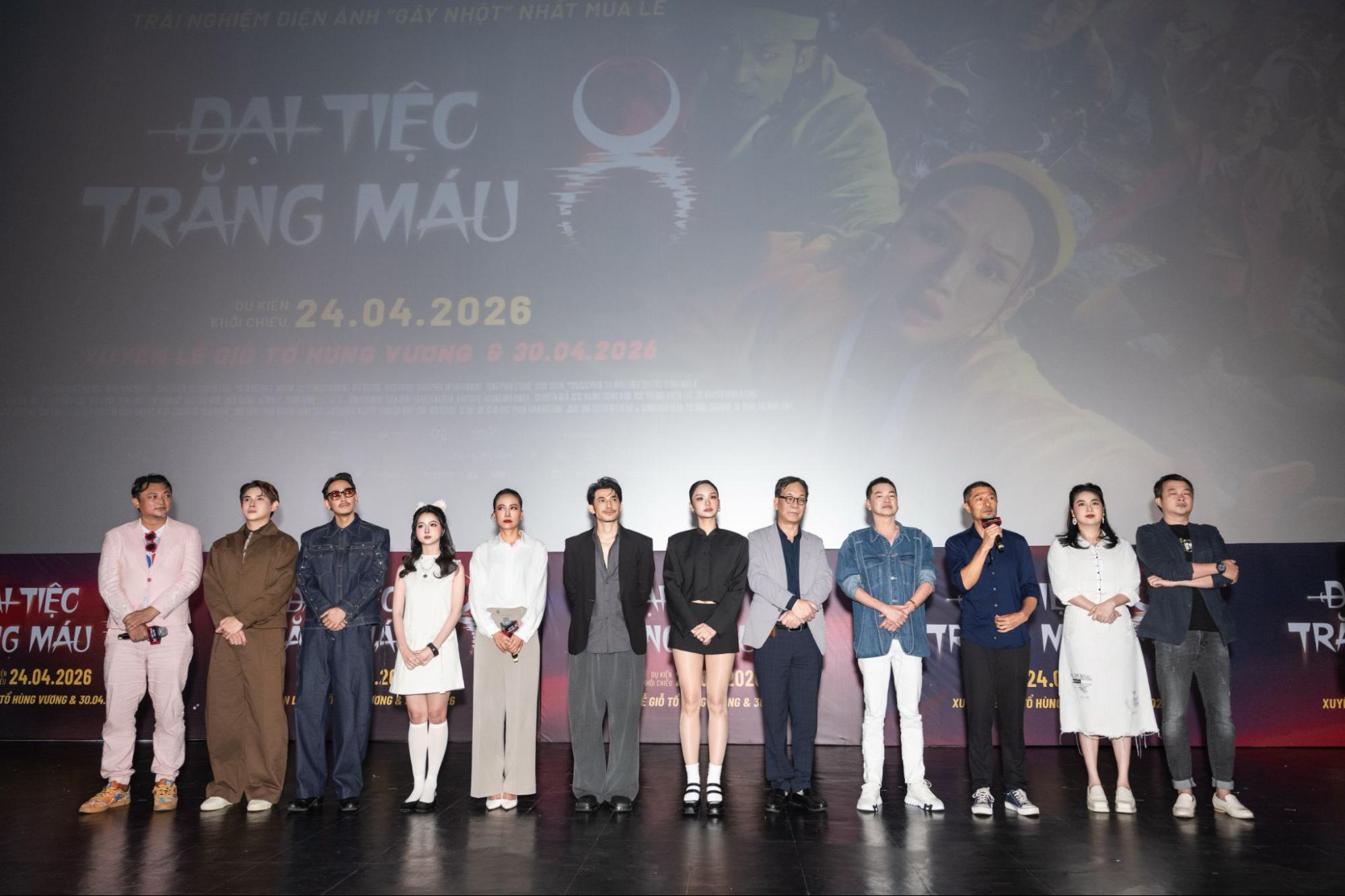 Vân Sơn áp lực sau 20 năm trở lại điện ảnh, đạo diễn "Đại tiệc trăng máu 8" tiết lộ từng gửi lời mời Lý Hải - 1