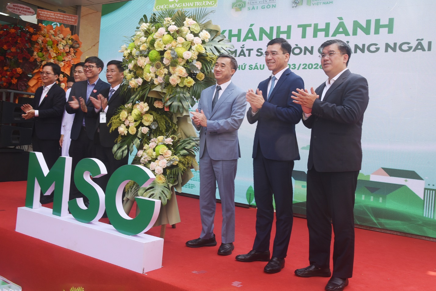 benh vien mat chat luong cao dau tien tai quang ngai dua vao hoat dong - 6