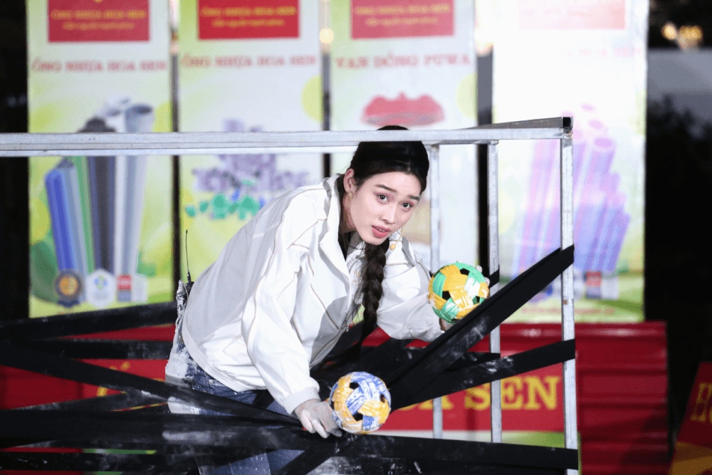 “Mái ấm gia đình Việt” tập 178: Đỗ Thị Hà, Hà Đức Chinh lăn xả hết mình vì các em nhỏ mồ côi - 4