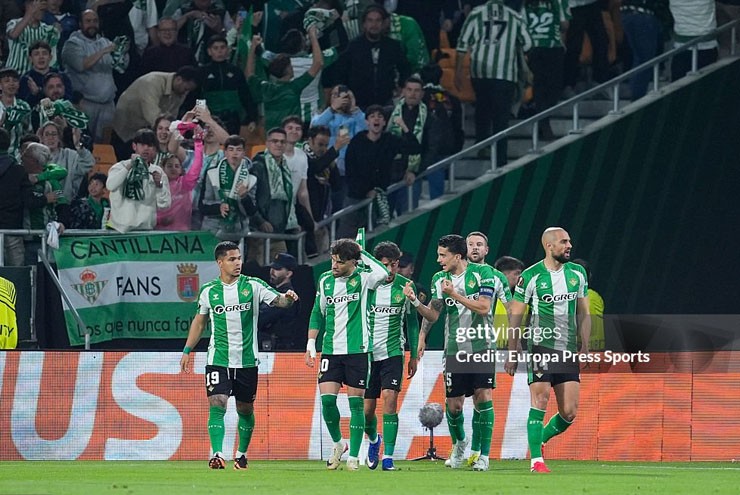 Video bóng đá Real Betis - Panathinaikos: Antony ấn định, 4 bàn mãn nhãn (Europa League) - 1