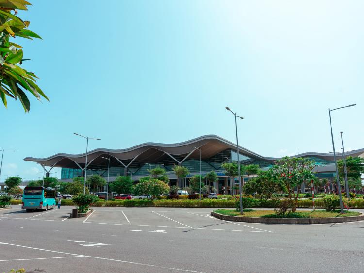 Sân bay Việt Nam bứt phá: Thành tựu Skytrax và cơ hội vàng giữa bất ổn toàn cầu