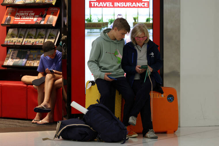 Khủng hoảng ở Trung Đông: Hàng triệu du khách chuyển hướng - 2