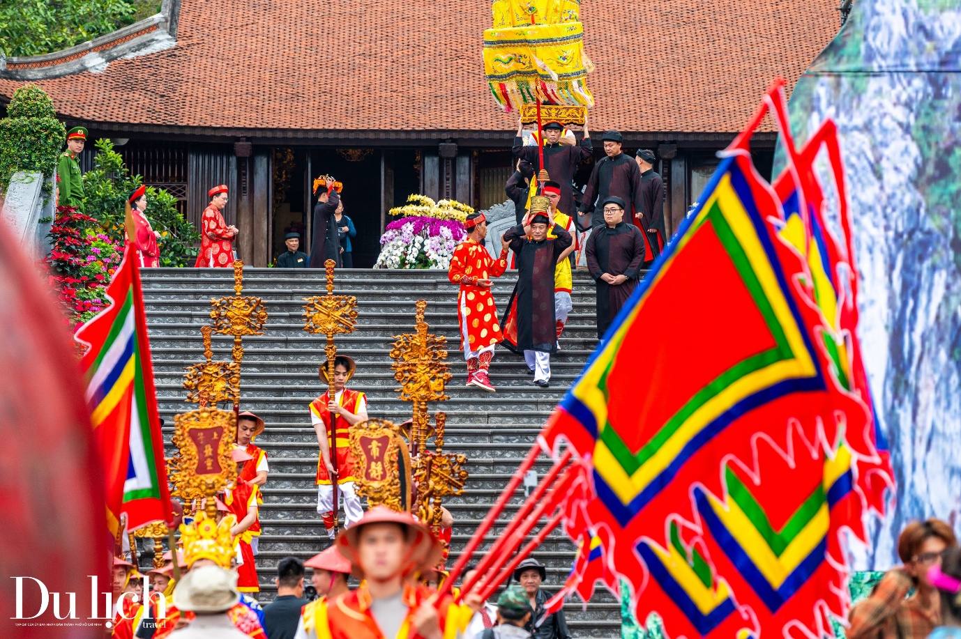 khai hoi den cua ong xuan binh ngo 2026 - 8