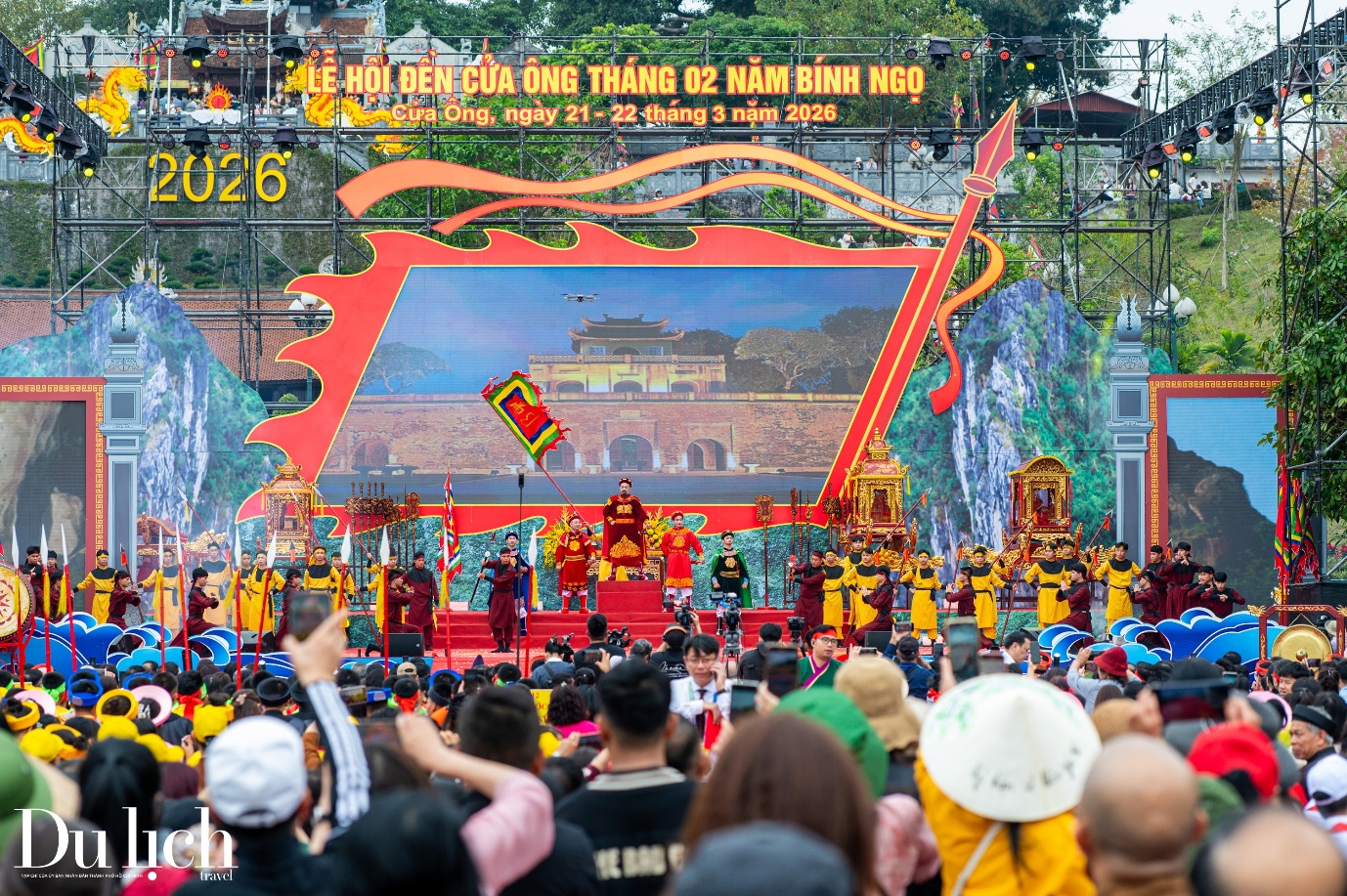 khai hoi den cua ong xuan binh ngo 2026 - 4