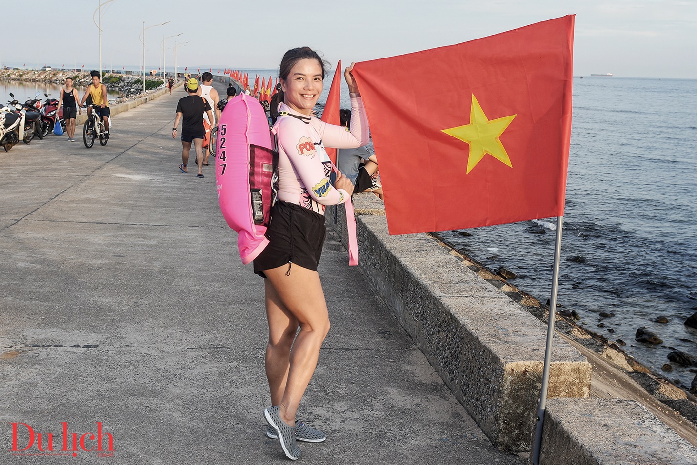 hoang hon ruc ro giua mau co to quoc thieng lieng o dao ly son - 16