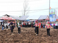 Đến xem Lễ hội Lồng Tồng giữa đại ngàn Tây Nguyên