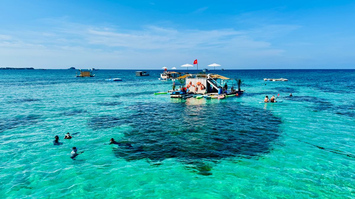 Phát triển các tuyến du lịch giữa đặc khu Phú Quý với đất liền - 4