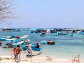  - Phát triển các tuyến du lịch giữa đặc khu Phú Quý với đất liền