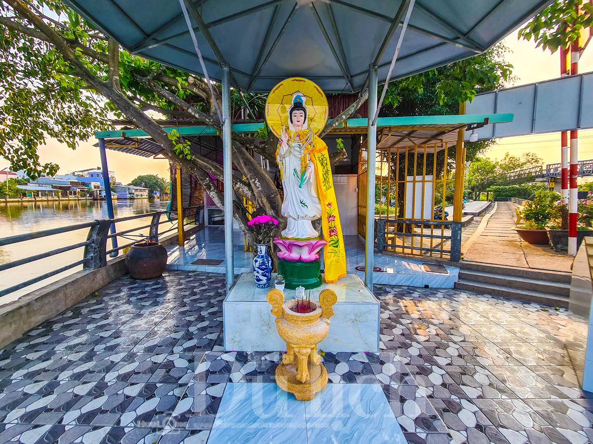 ​Huyền thoại Dinh thuyền ngã ba sông Chợ Đệm: Điểm tựa tâm linh và hào khí Vành đai lửa kiên cường - 9