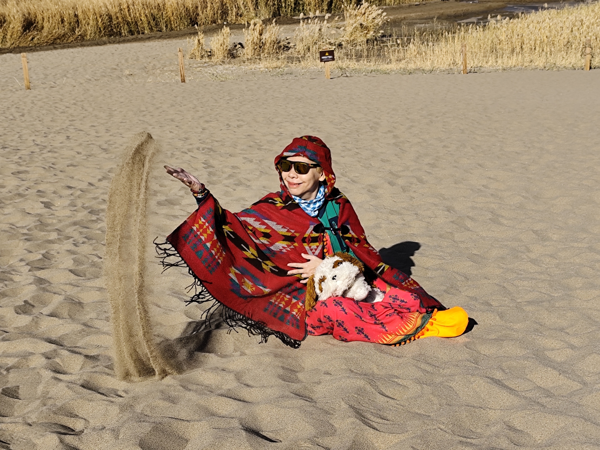 Cát vẫn di chuyển dưới chân những kẻ đi tìm dấu người xưa - 6