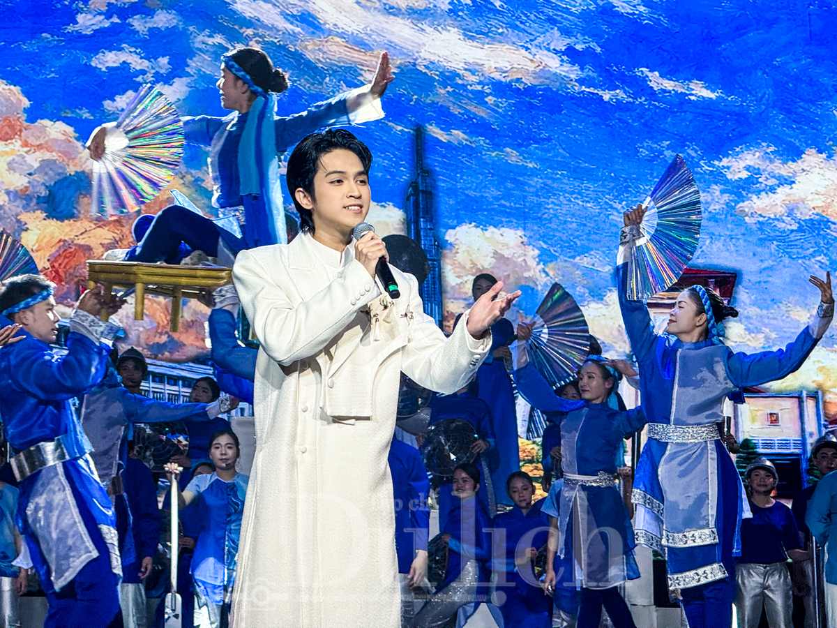 Cuộc du hành thời gian trăm năm khai minh từ tư tưởng, di sản cụ Phan Châu Trinh đến khát vọng kỷ nguyên số - 10