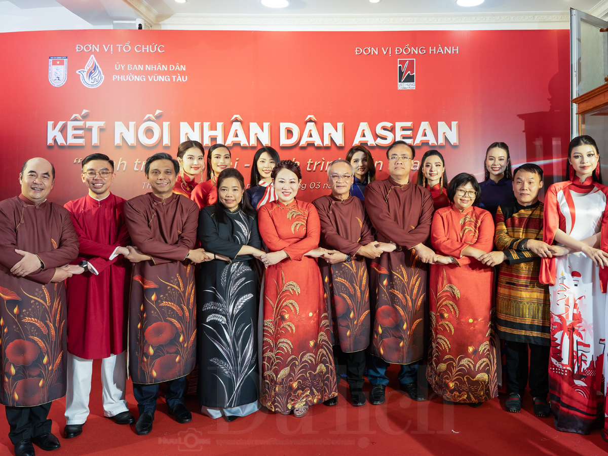 Về Vũng Tàu nghe chuyện người Châu Ro, ngắm áo dài kết nối ASEAN - 13