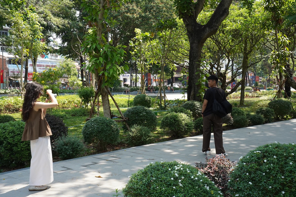 vuon cam tu cau trong cong vien 'gay thuong nho' giua long tp.hcm - 16