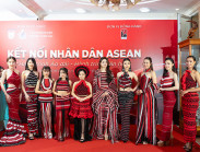 Du khảo - Về Vũng Tàu nghe chuyện người Châu Ro, ngắm áo dài kết nối ASEAN