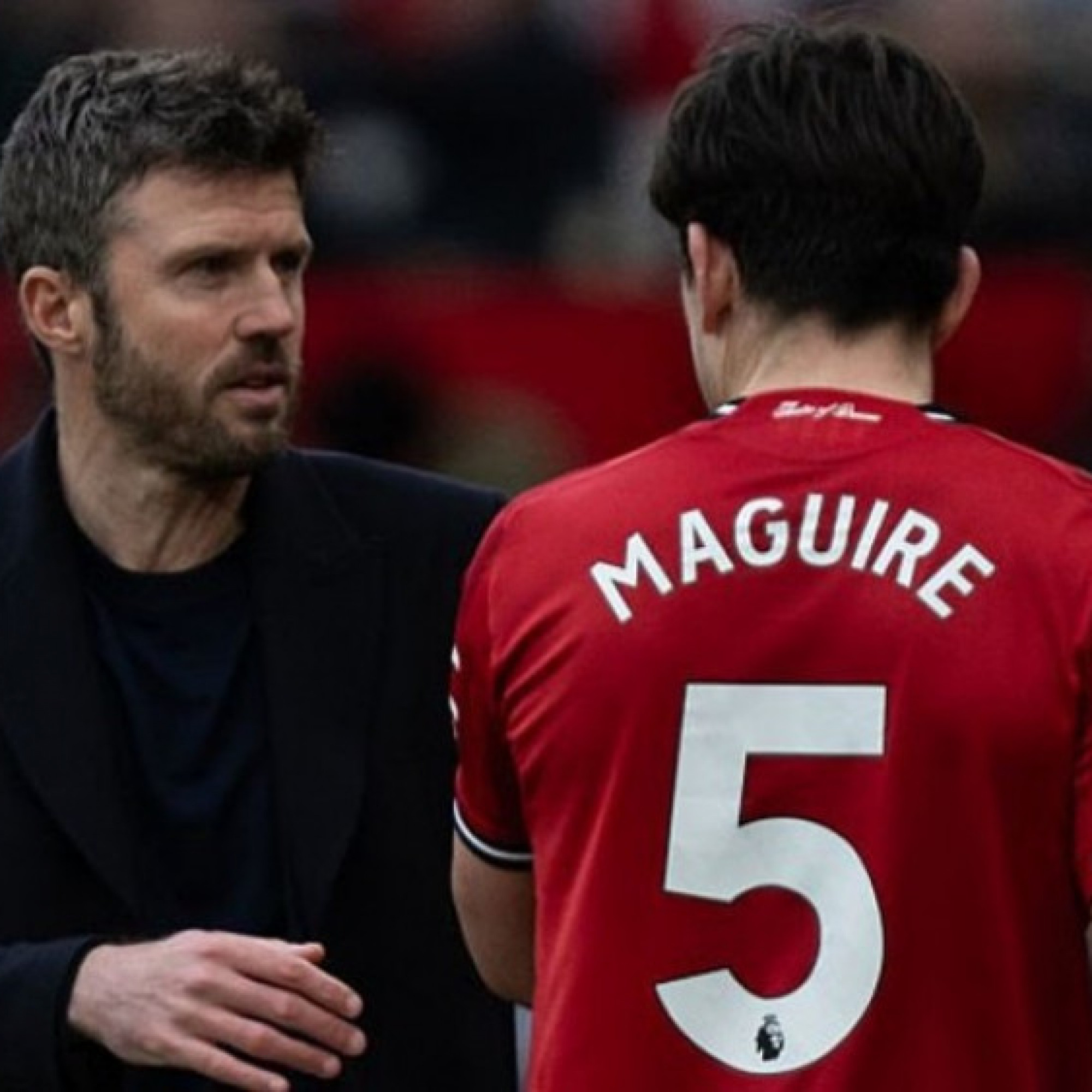 - Maguire công khai muốn MU giữ Carrick, chỉ gia hạn hợp đồng với điều kiện này