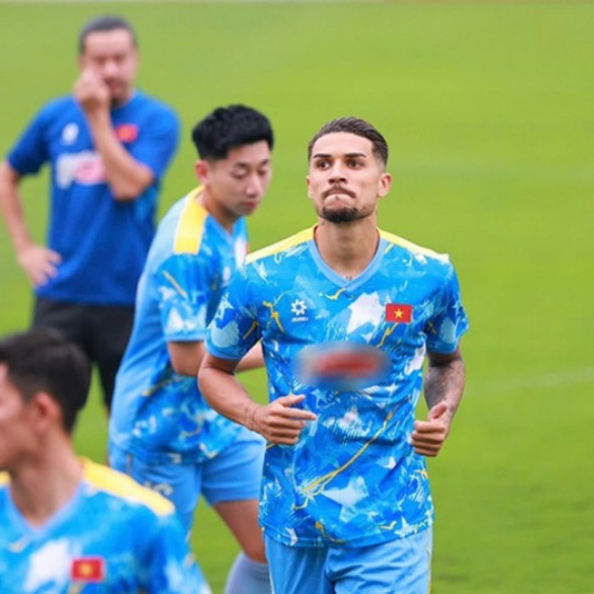  - Tình huống hot Việt Nam đấu Bangladesh: Chủ nhà dồn ép, thế trận nóng ngay từ đầu