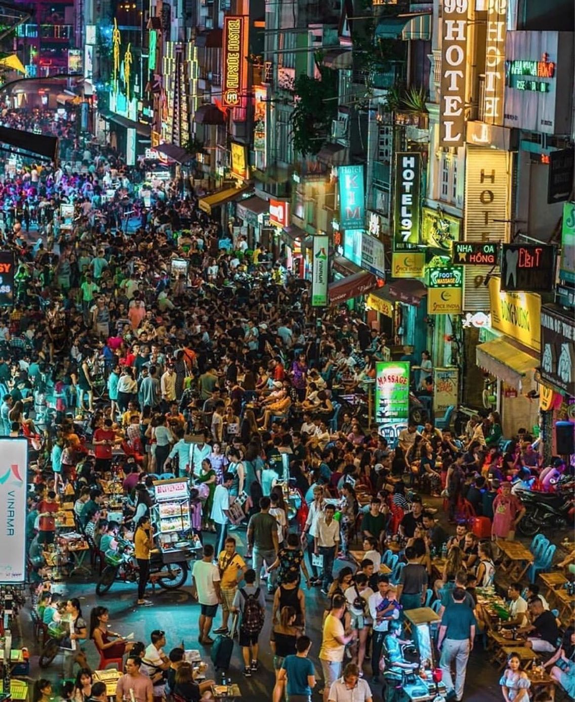 Kinh tế đêm TP.HCM: Du khách còn thức, nhưng trải nghiệm đã ngủ? - 2