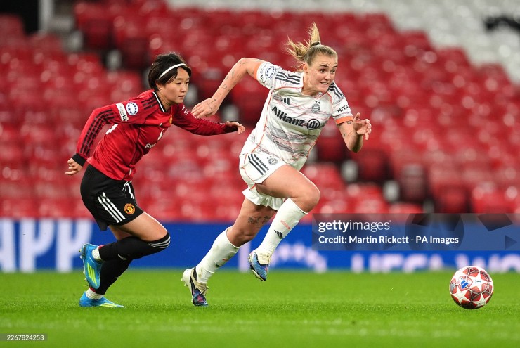 Video bóng đá nữ MU - Bayern Munich: Rượt đuổi cực hấp dẫn (Cúp C1) - 1