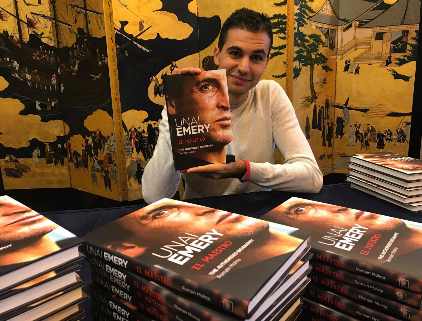 CLB số 1 Malaysia đe dọa nhà báo Pháp vì bị phanh phui scandal nhập tịch - 1