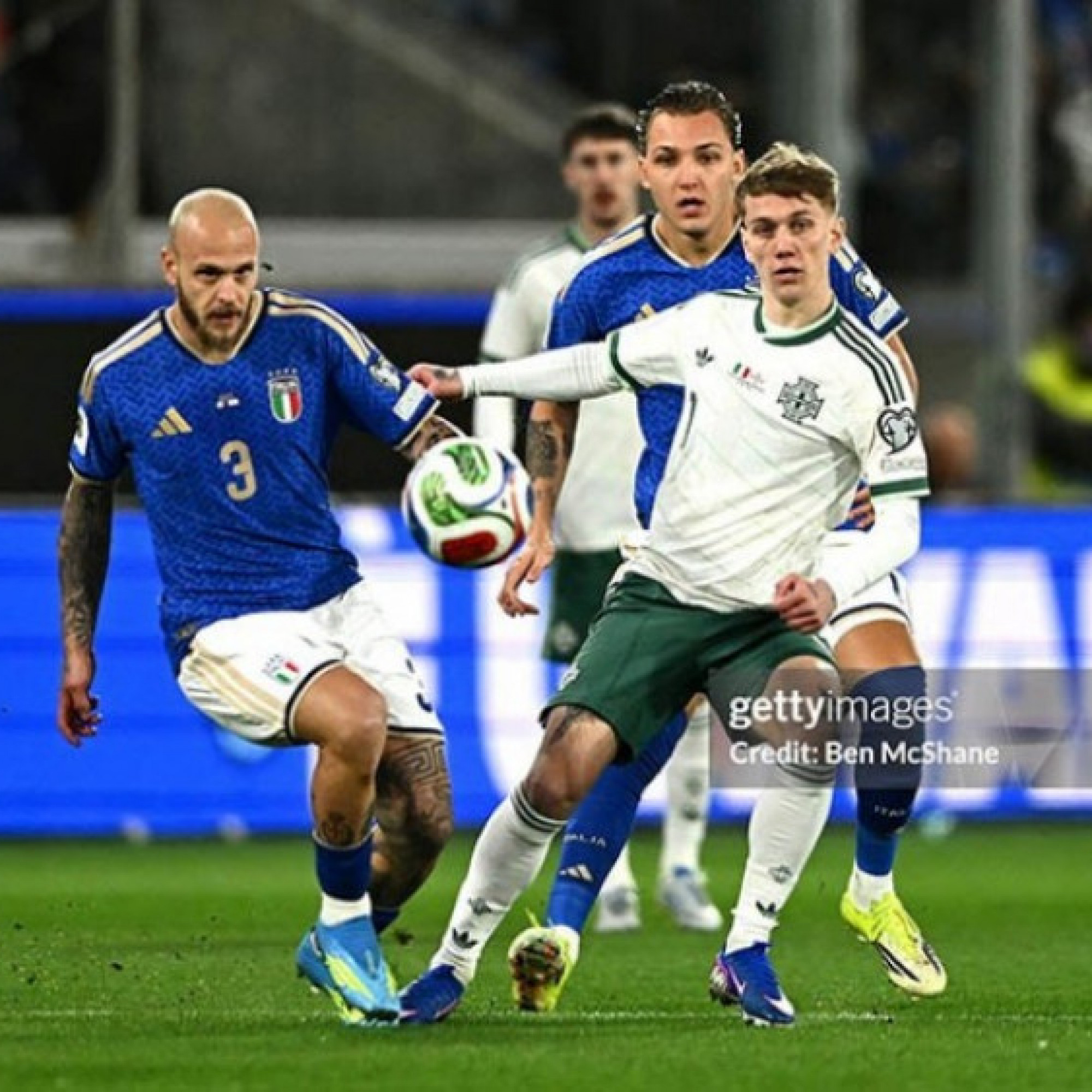  - Video bóng đá Italia - Bắc Ireland: So tài không khoan nhượng (play-off World Cup)