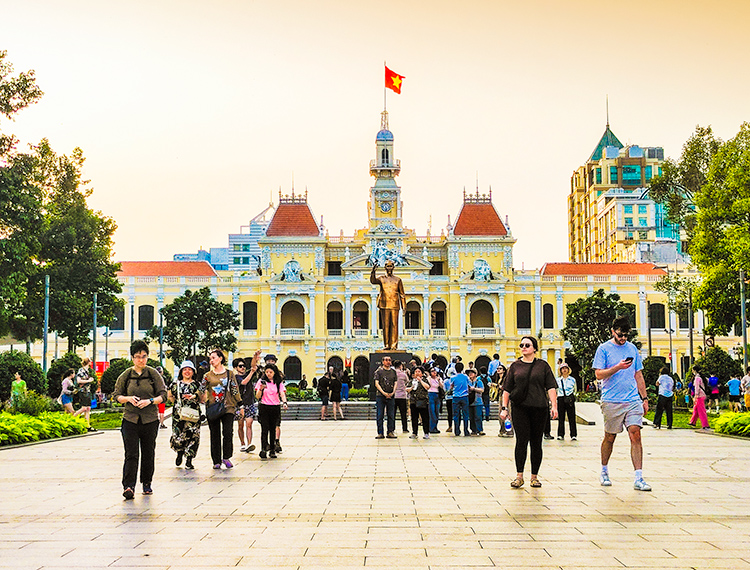 Du lịch TP.HCM bứt tốc, hoàn thành gần nửa kế hoạch năm chỉ sau ... 3 tháng!