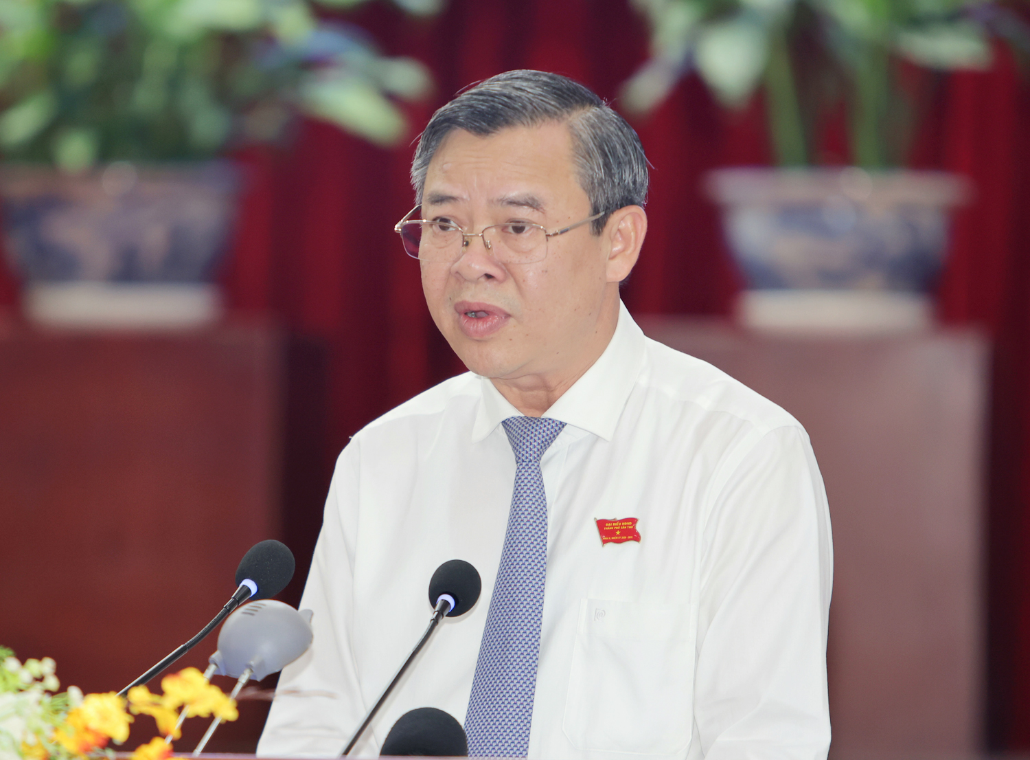 Ông Trương Cảnh Tuyên tiếp tục giữ chức Chủ tịch UBND TP Cần Thơ - 4