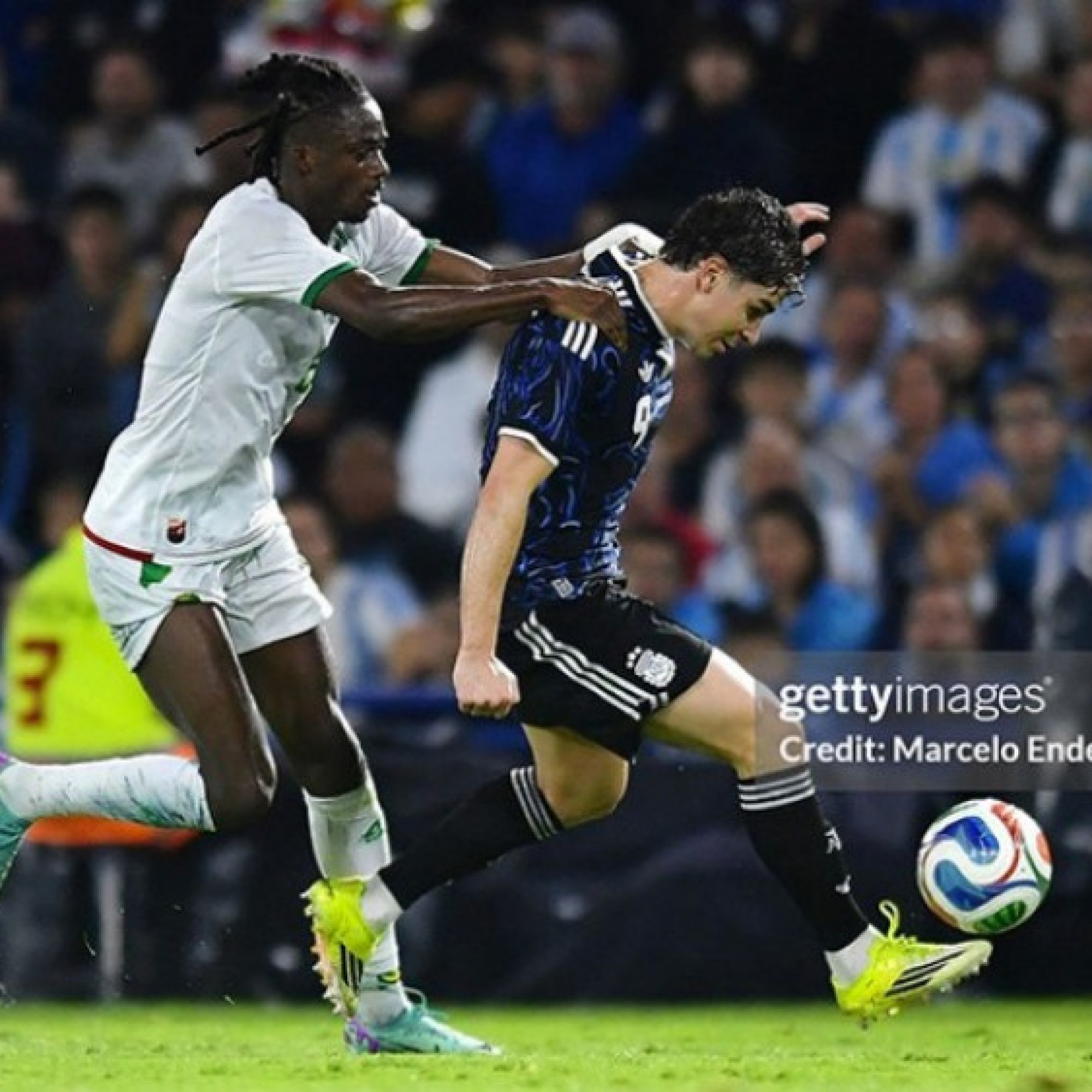  - Video bóng đá Argentina - Mauritania: Đàn em Messi lập siêu phẩm (Giao hữu)