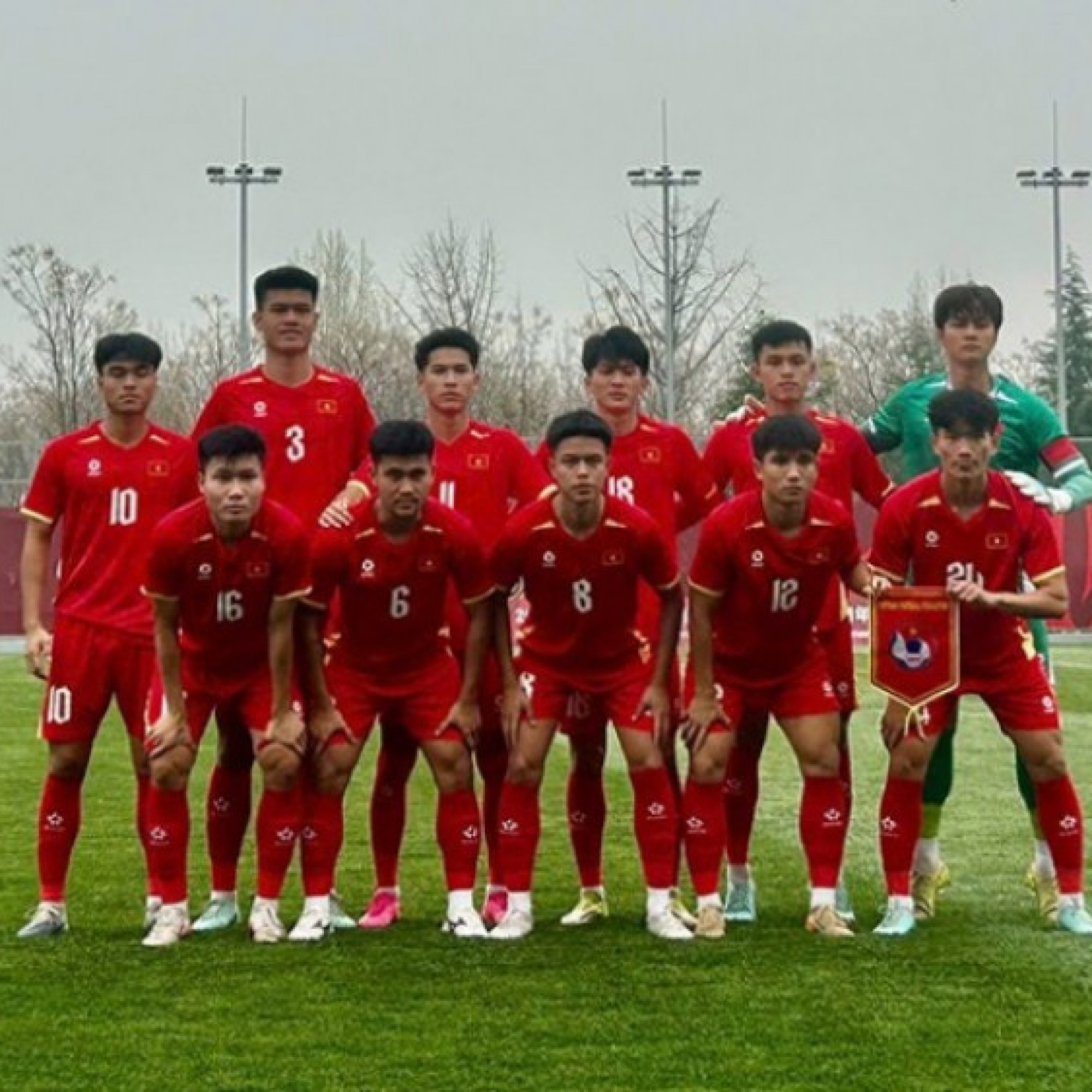  - Trực tiếp bóng đá U23 Việt Nam - U23 Thái Lan: Công Phương đá chính (CFA Team China)