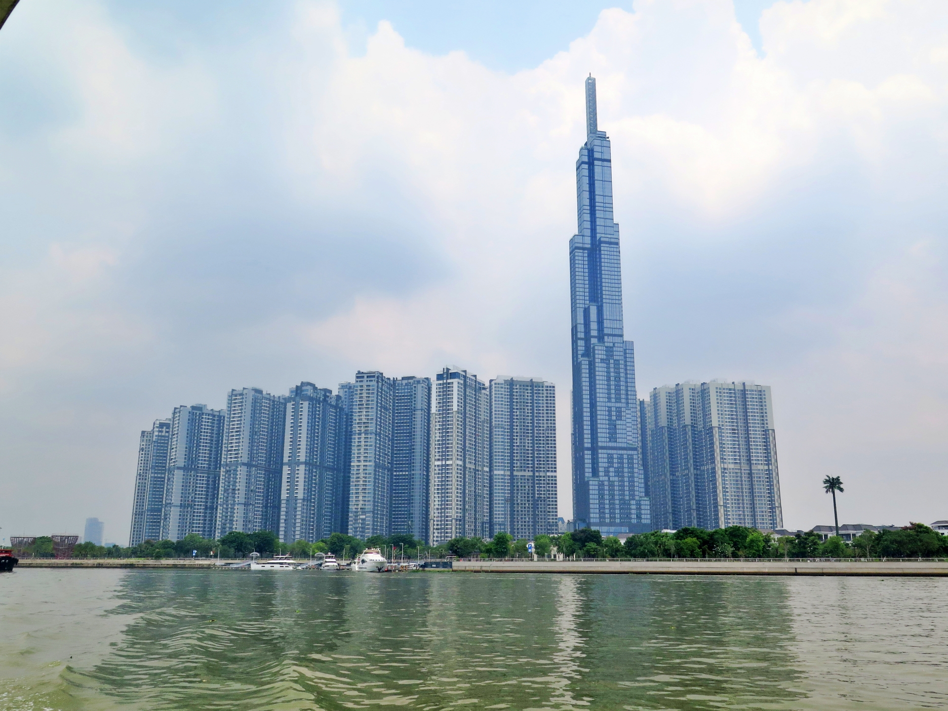 Ngắm thành phố từ dòng sông, đọc đô thị từ một nhịp chảy - 2