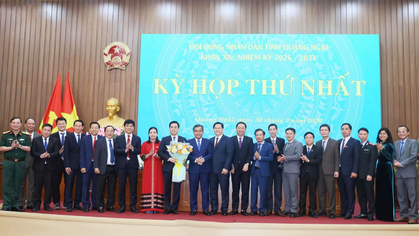 ong nguyen hoang giang tai dac cu chu tich ubnd tinh, nhiem ky 2026 - 2031 - 1