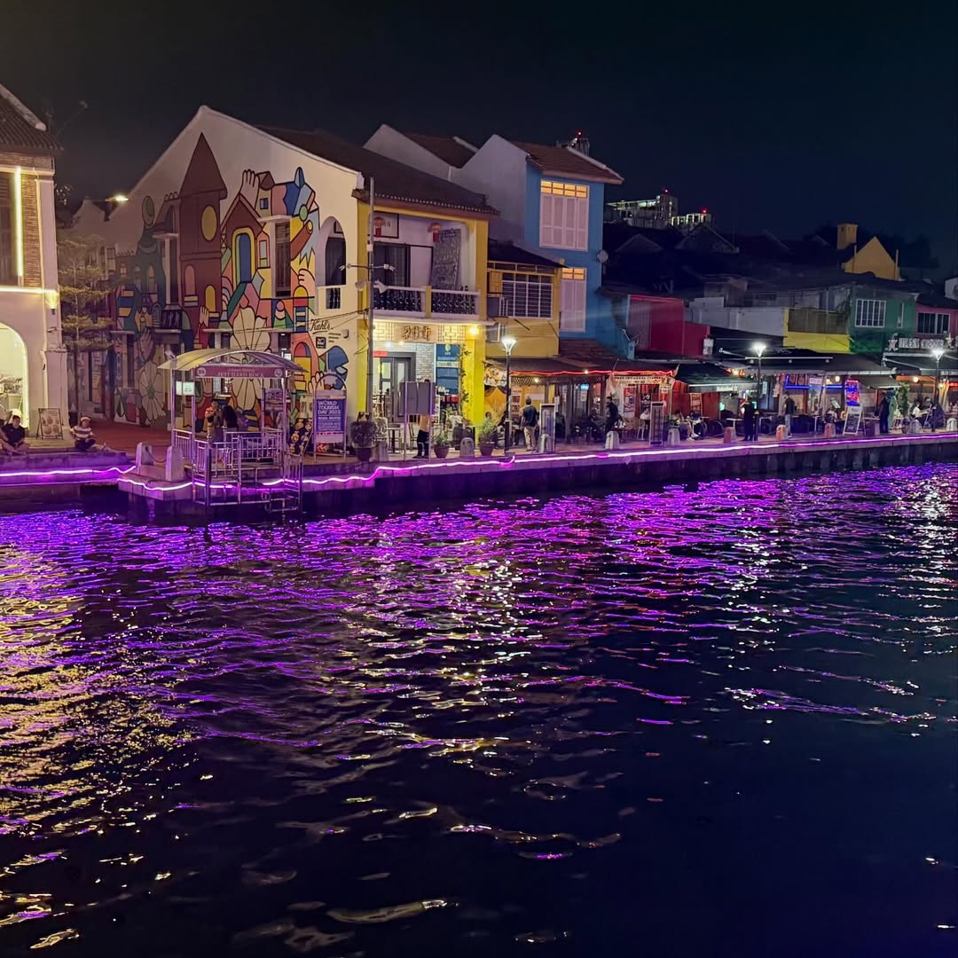 Melaka: Đi giữa dòng người, tìm một khoảng thở - 4