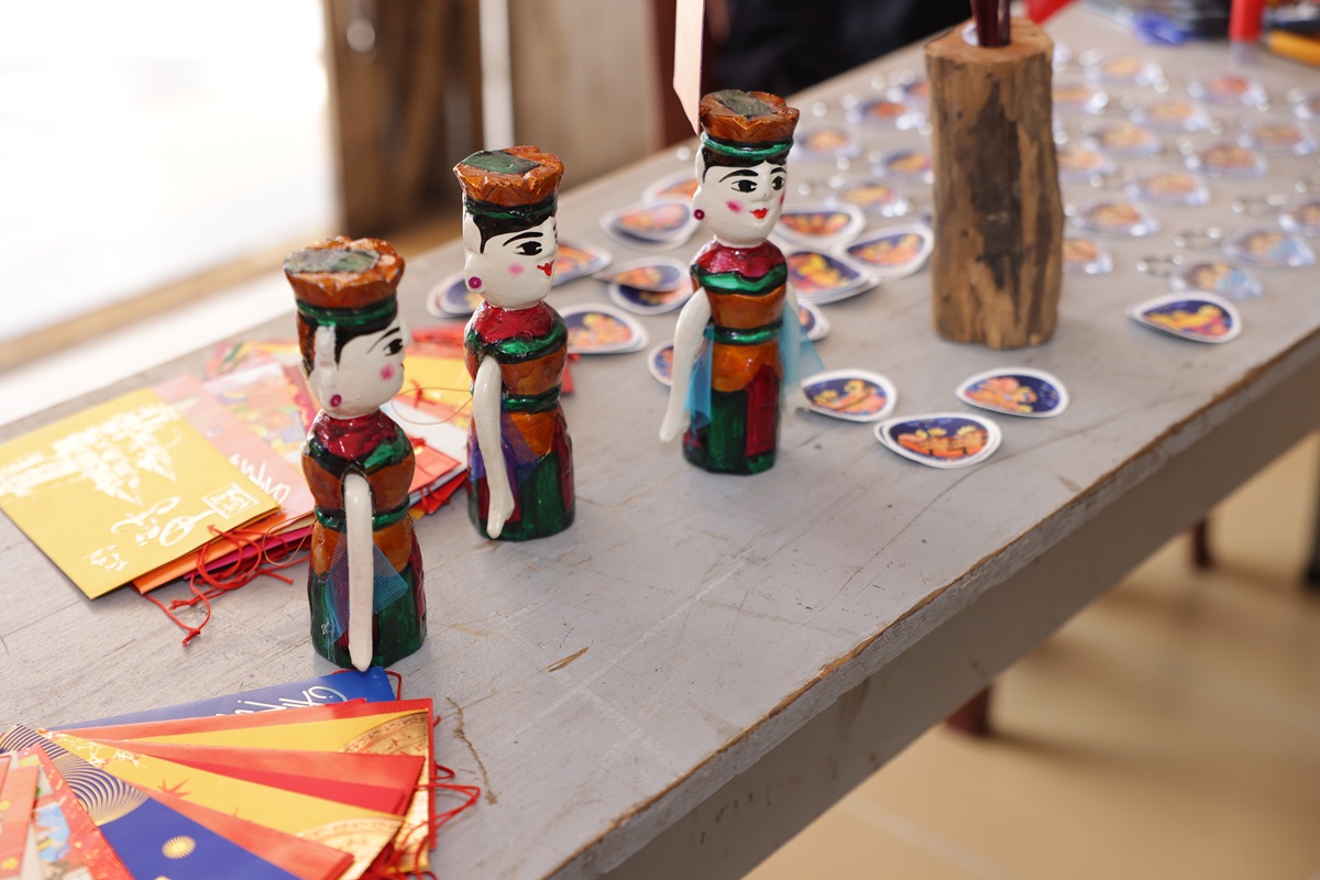 gen z ke chuyen roi nuoc: di san duoc ‘noi lai’ bang ngon ngu moi - 5