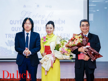 Lễ hội - Đại học Hoa Sen trao quyết định bổ nhiệm PGS.TS Võ Thị Ngọc Thúy giữ chức vụ quyền Hiệu trưởng