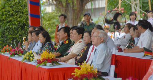 Thành phố Hồ Chí Minh: Kỷ niệm 101 năm ngày Bác Hồ ra đi tìm đường cứu nước &#40;05.6.1911-5.6.2012&#41; - 4