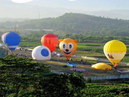 Lễ hội Khinh khí cầu quốc tế Việt Nam, lần thứ nhất - VIHABF 2012 - 1