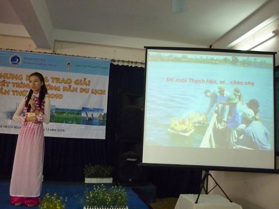 KHOA DU LỊCH ĐẠI HỌC VĂN HIẾN – TP.HCM: HẤP DẪN “HỘI THI THUYẾT TRÌNH HƯỚNG DẪN VIÊN DU LỊCH” LẦN THỨ VII, NĂM 2010 - 5