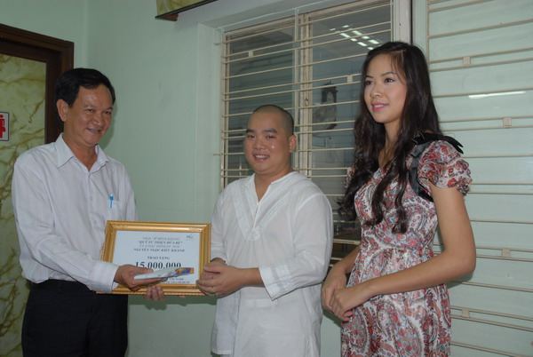 Á HẬU 1 NGUYỄN NGỌC KIỀU KHANH THAM DỰ ITE HCMC 2010 - 4