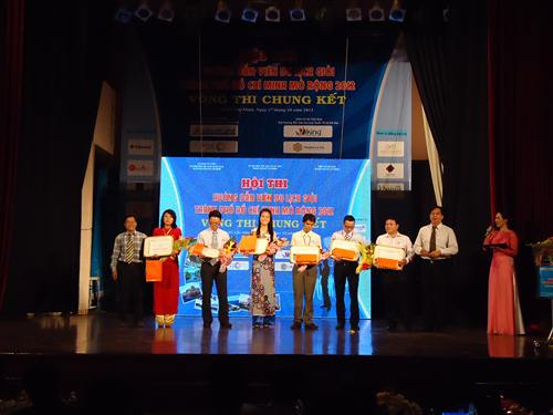 15 Giải thưởng Hội thi Hướng dẫn viên giỏi TPHCM mở rộng năm 2012 - 3