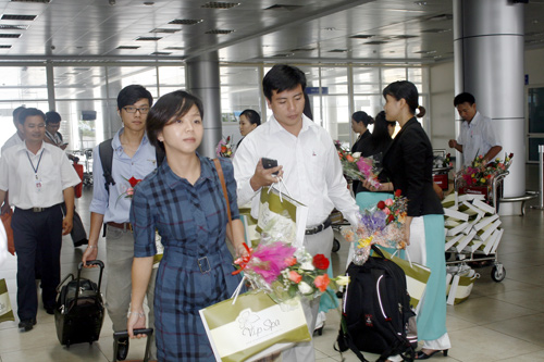 Khánh Hòa: Chào mừng vị khách du lịch thứ 2.000.000 - 4